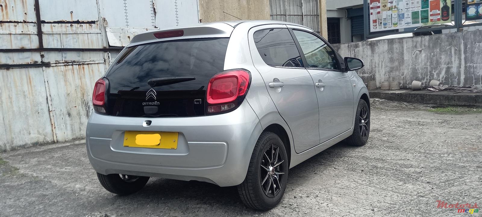 2016' Citroen C1 photo #4