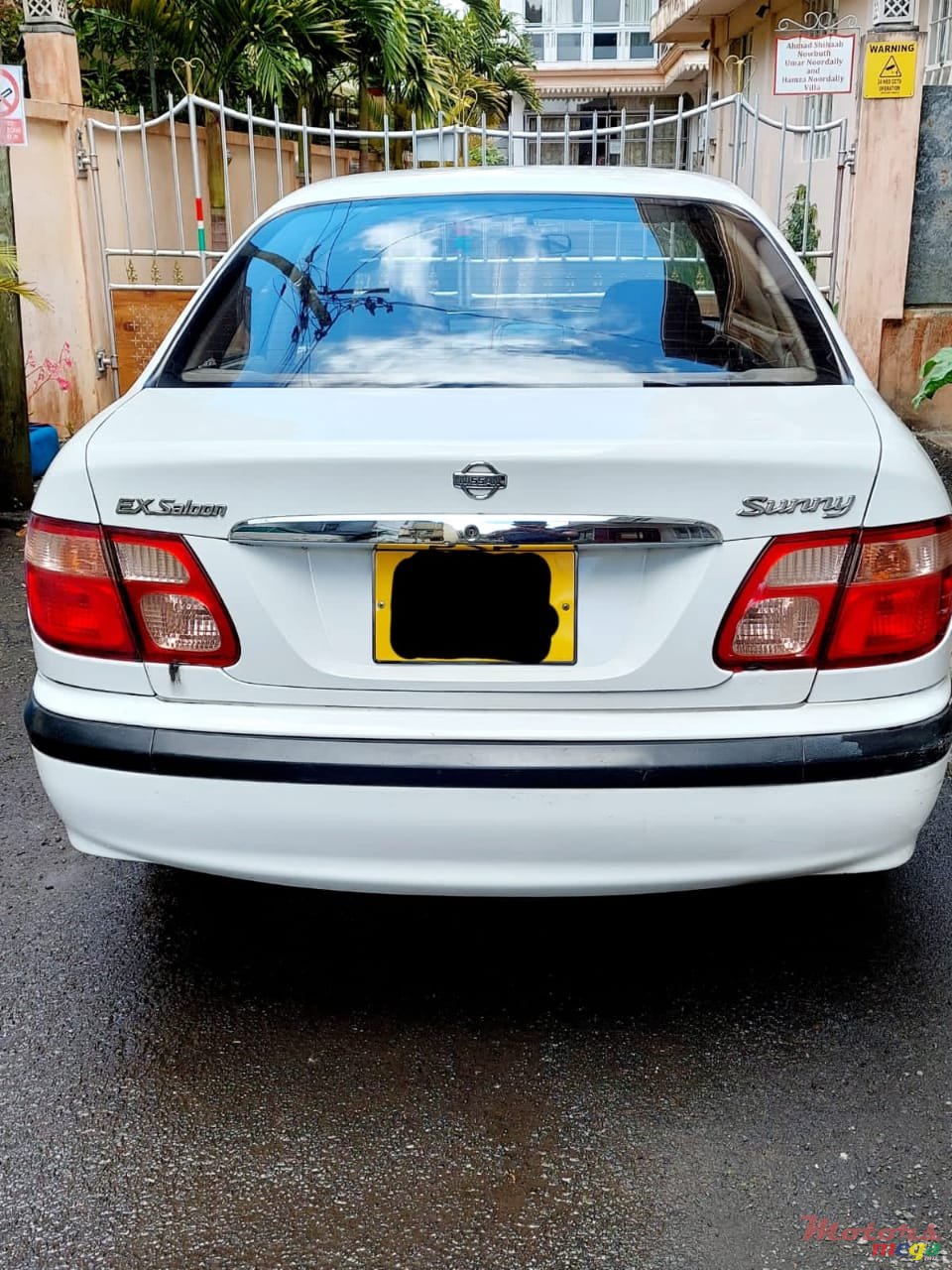 2003' Nissan photo #1