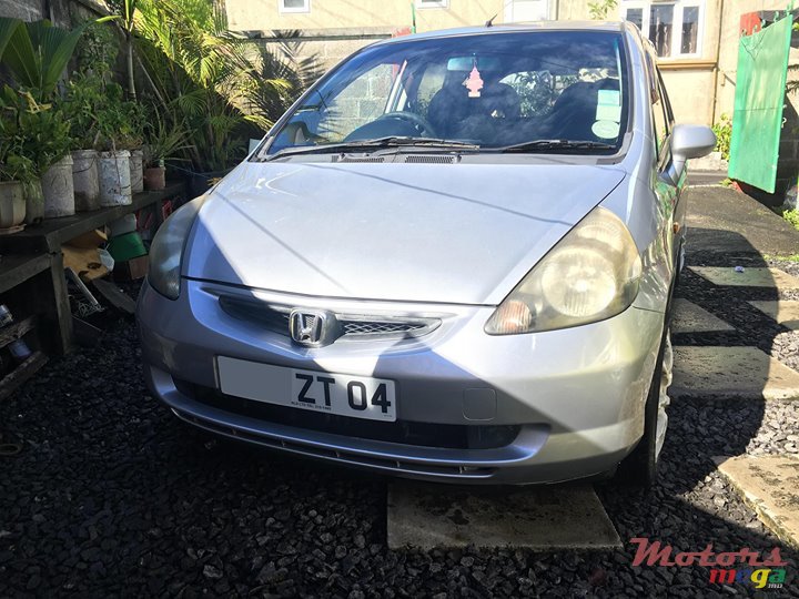 2004' Honda Jazz photo #1