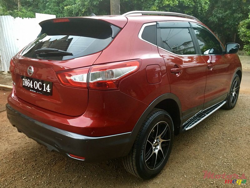 2014' Nissan Qashqai photo #4