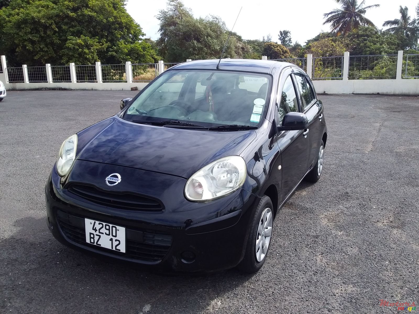 2012' Nissan March photo #3