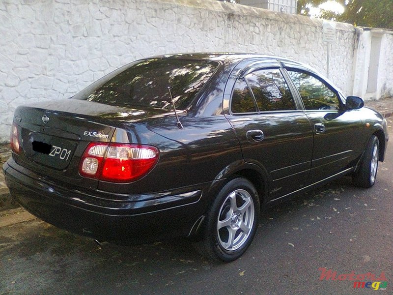 2001' Nissan Sunny photo #3