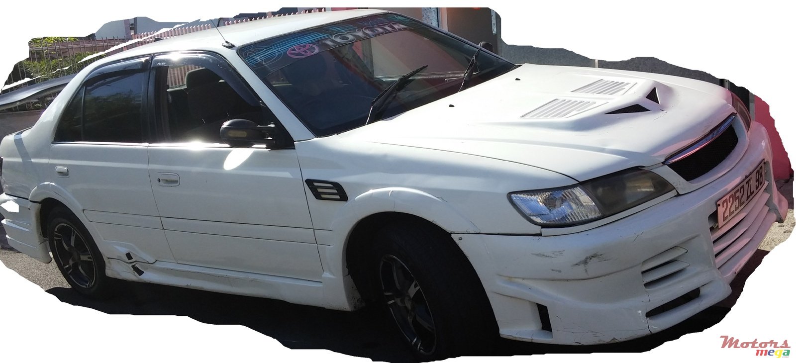 1998' Toyota Corolla PREMIO photo #1