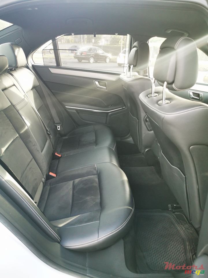 2013' Mercedes-Benz E-Class E250 AMG photo #6