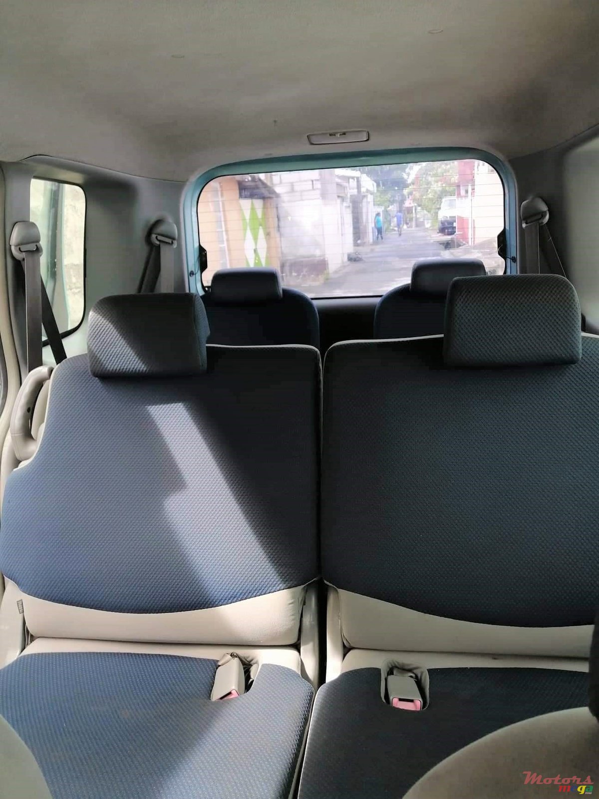 2005' Toyota Sienna photo #7