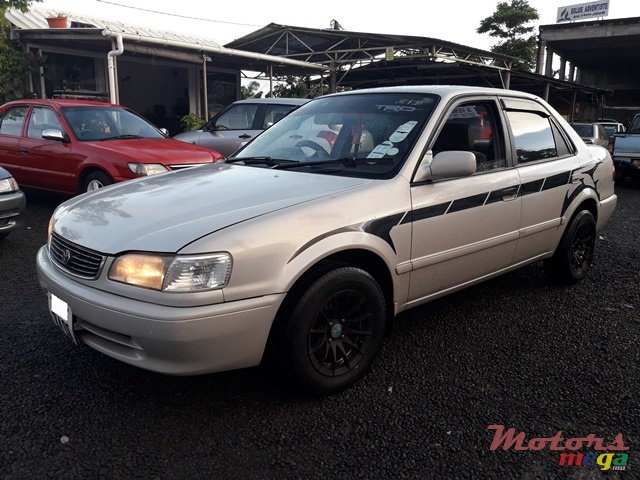 2001' Toyota EE111 photo #1