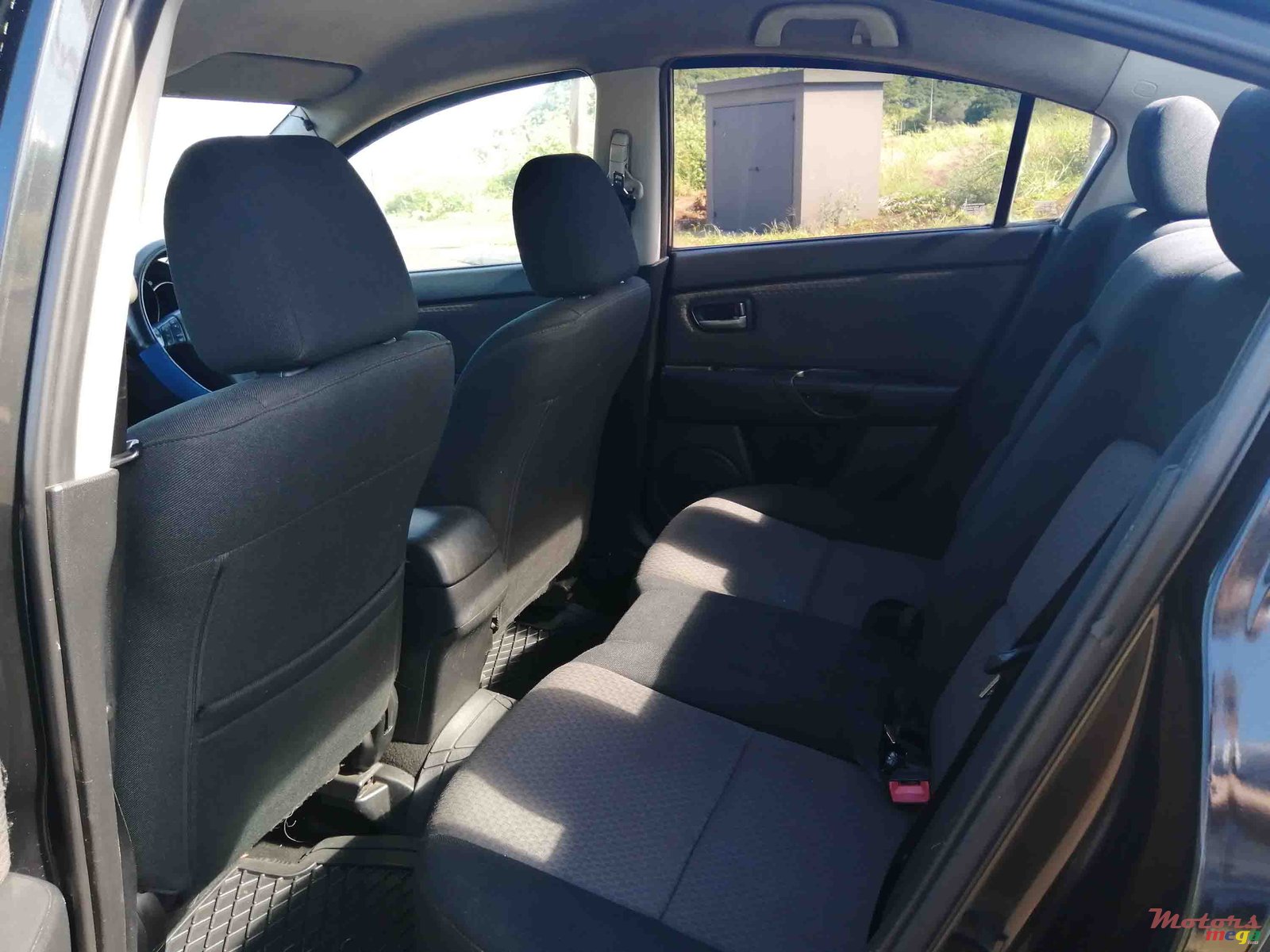 2006' Mazda 3 photo #4