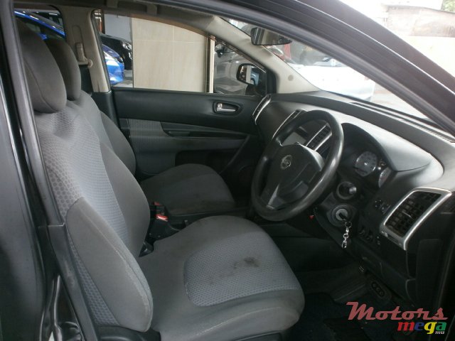 2007' Nissan Wingroad photo #4
