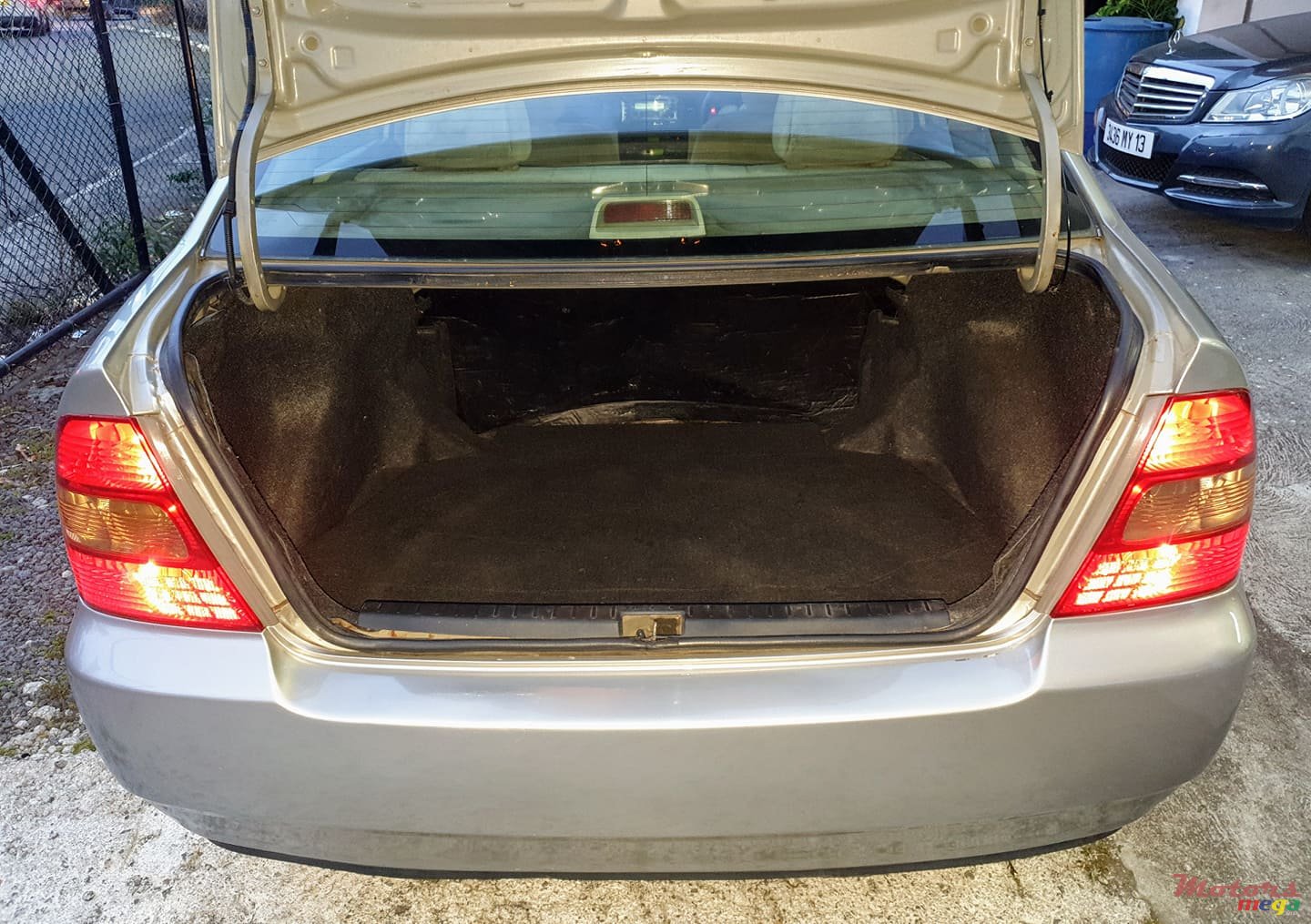 2000' Toyota Corolla photo #6