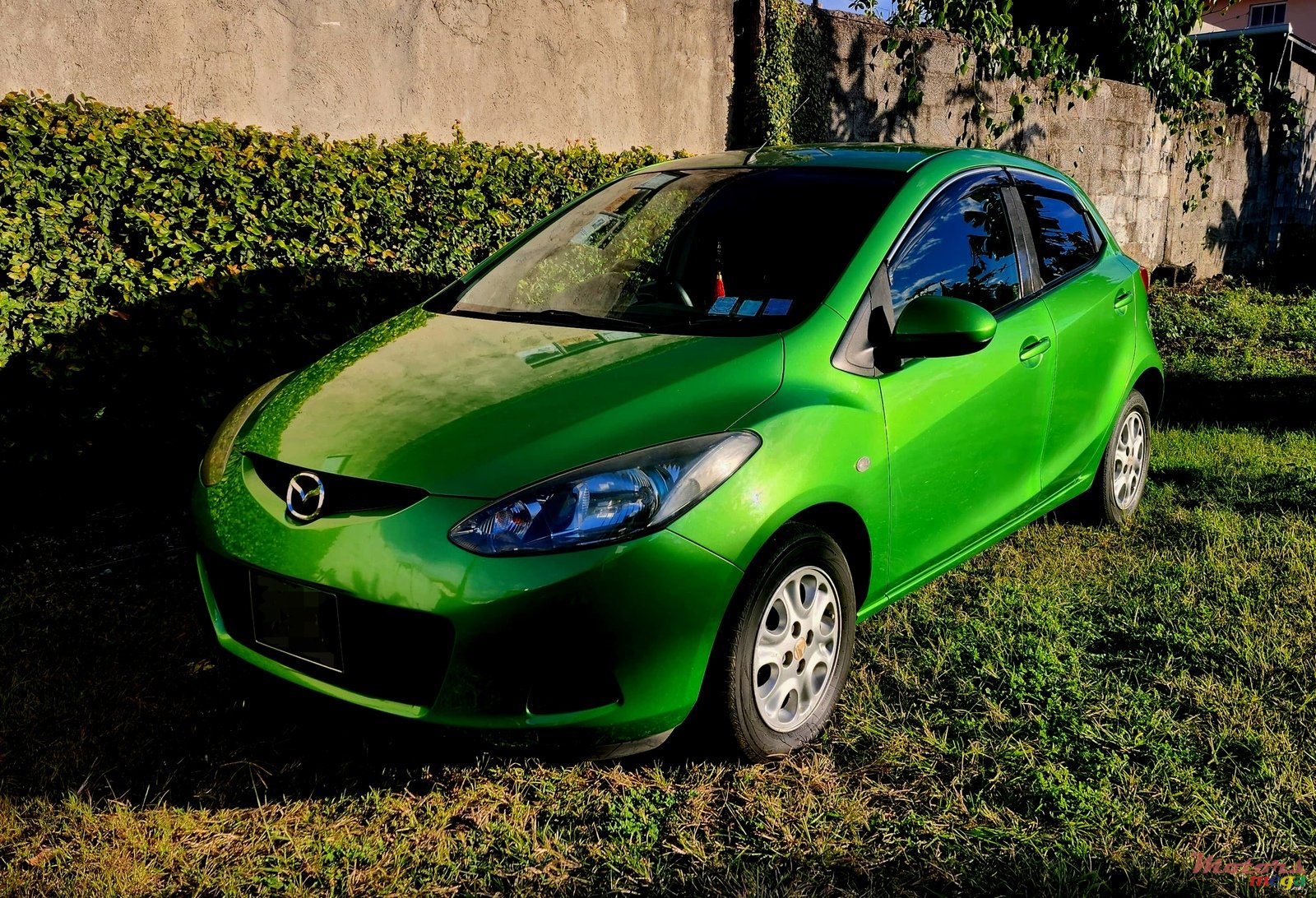 2007' Mazda Demio photo #1