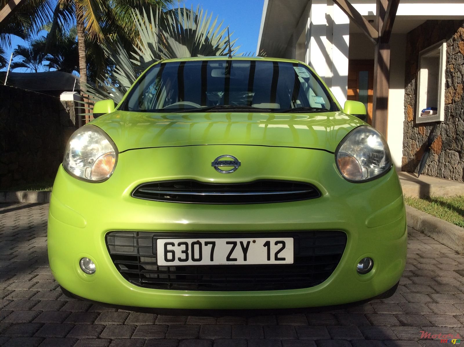 2012' Nissan March photo #4