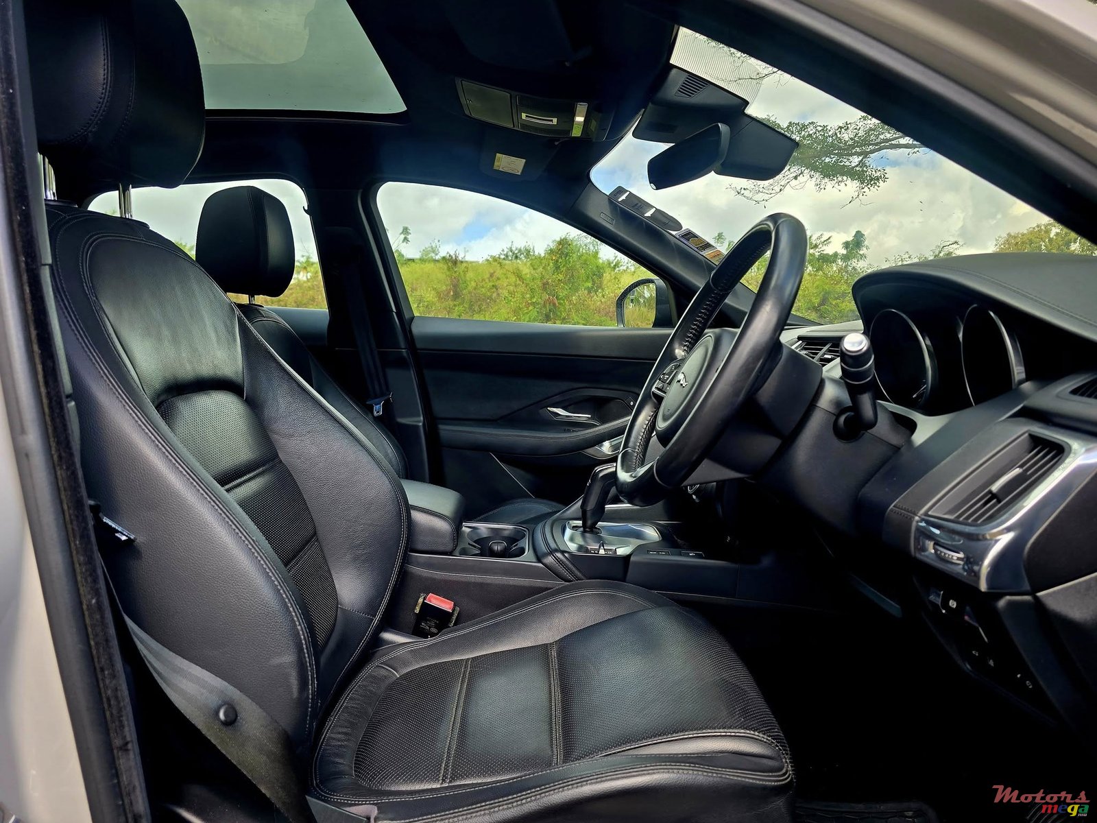 2018' Jaguar E-Type photo #6