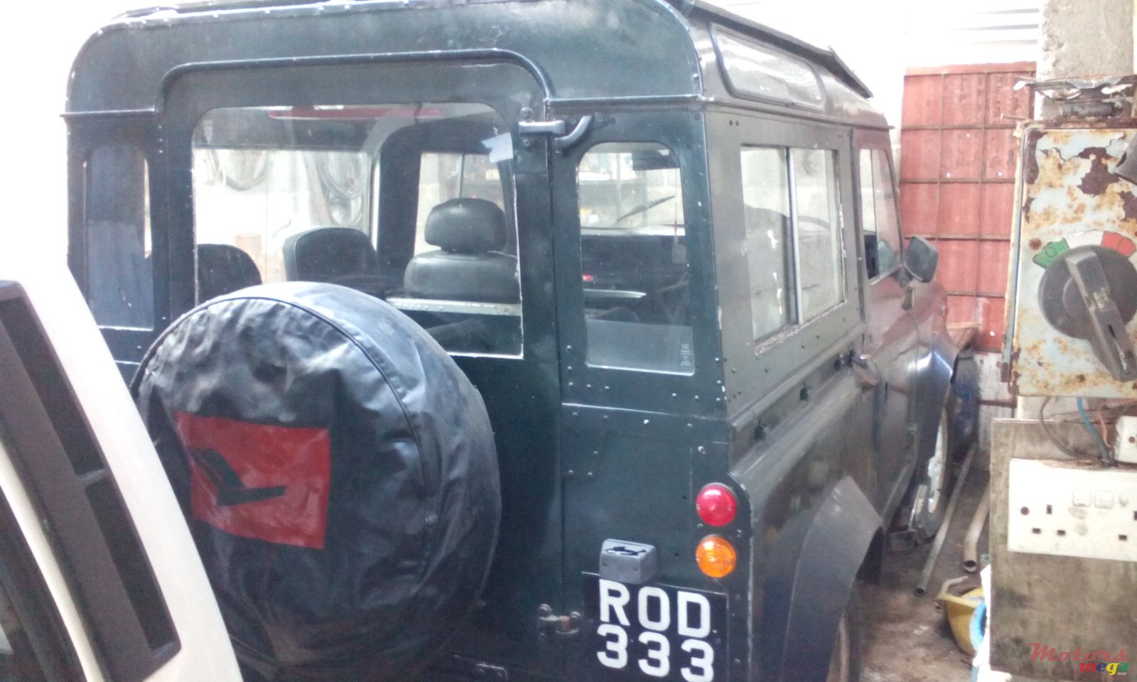 1980' Land Rover Defender photo #1