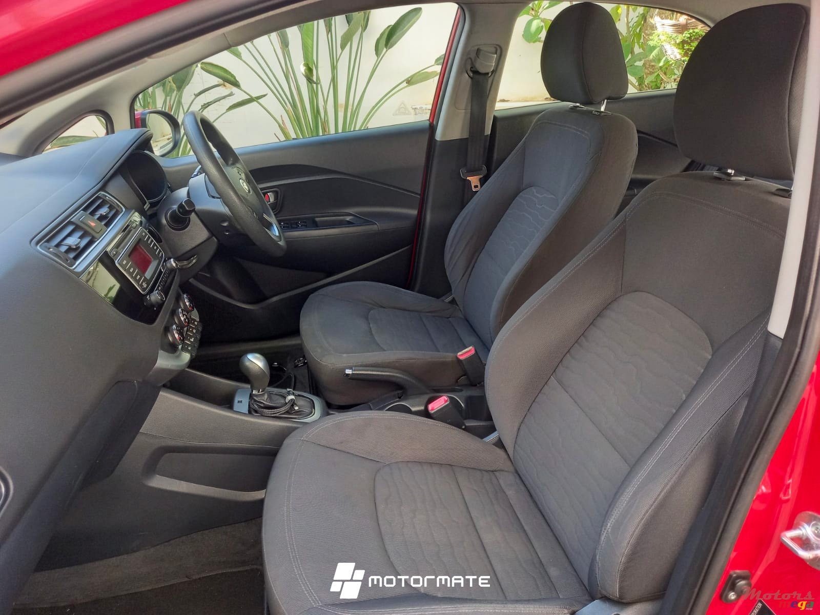 2016' Kia Rio photo #4