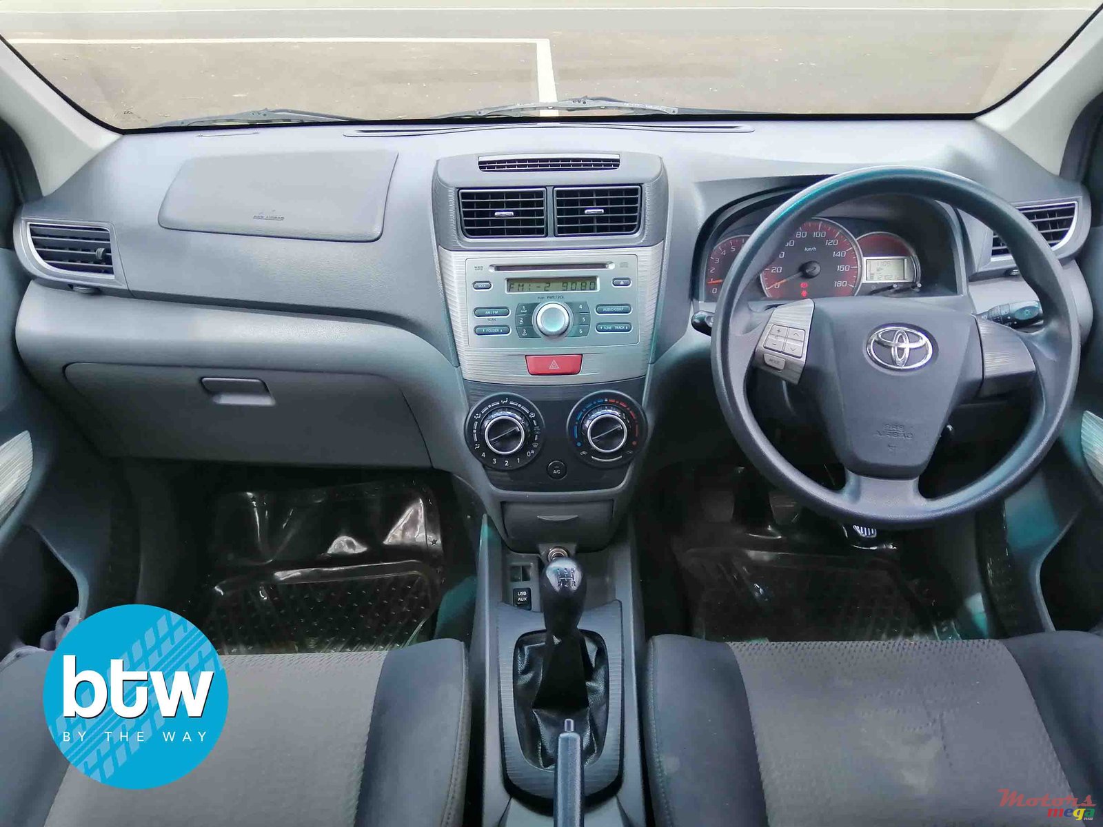 2014' Toyota Avanza photo #7