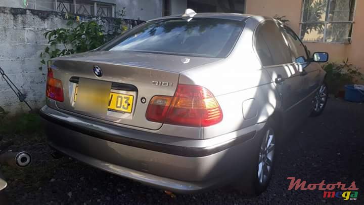 2003' BMW 318 photo #3