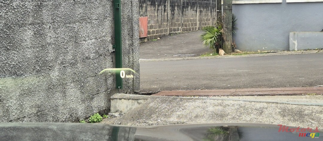 2017' BMW 530 photo #7