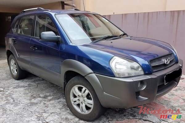 2006' Hyundai Tucson photo #2