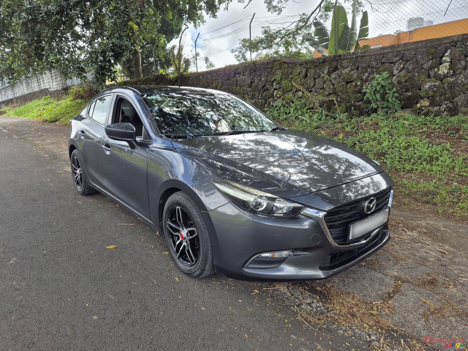 2017' Mazda 3 Skyactiv photo #1