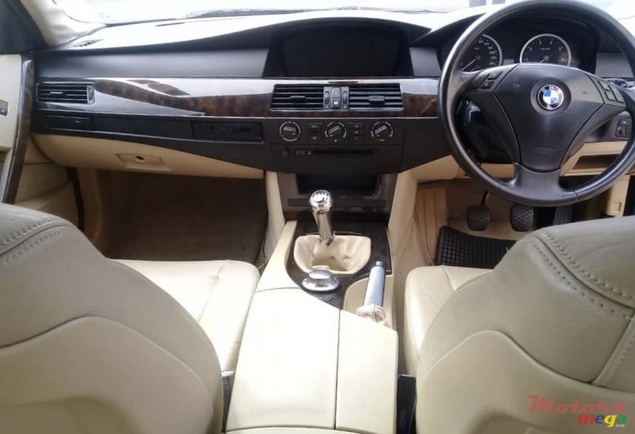 2005' BMW 520 photo #6