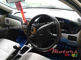 2002' Nissan photo #5