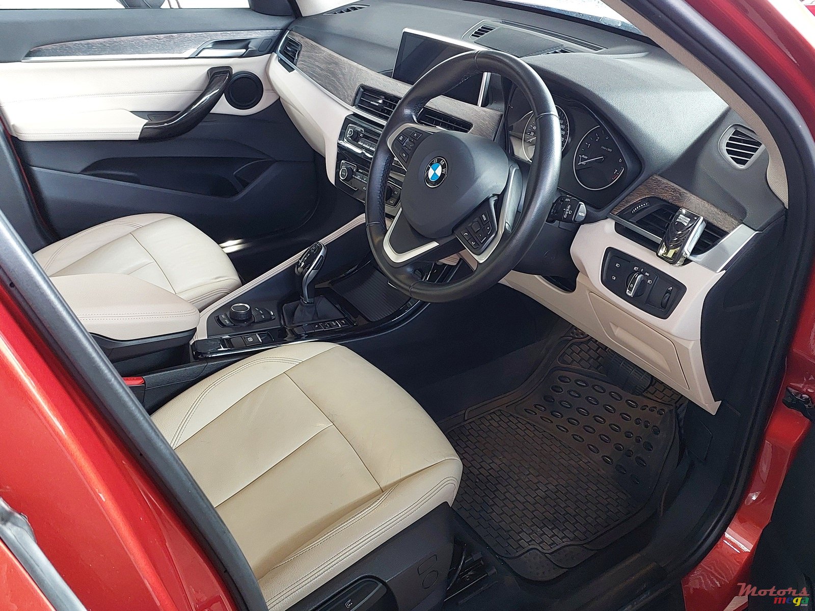 2019' BMW X1 photo #6