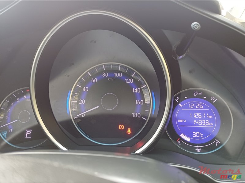 2016' Honda Fit photo #5