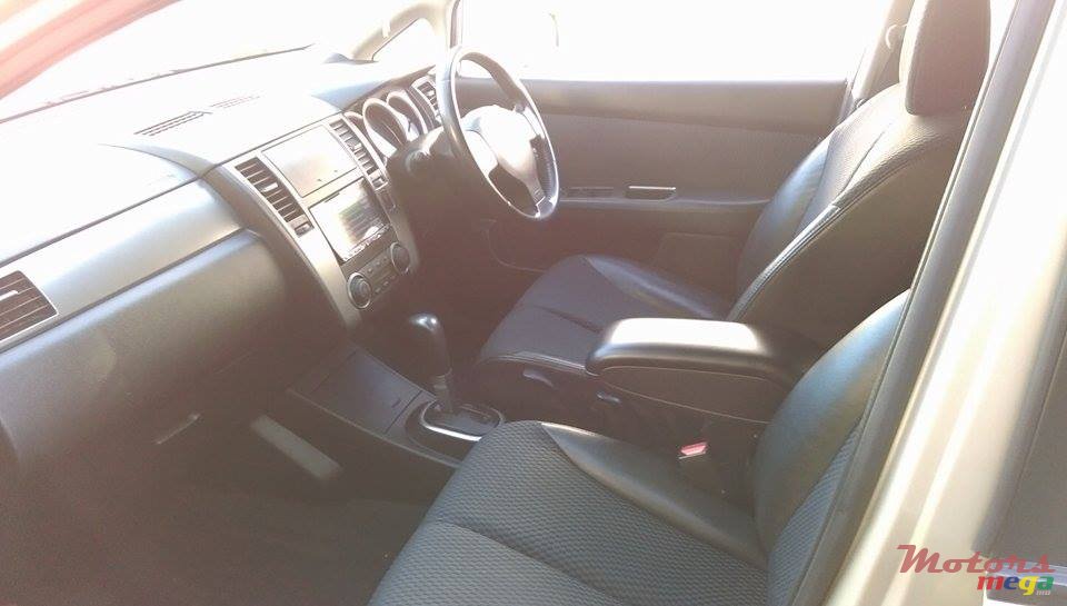 2008' Nissan Tiida H/Back New model photo #5