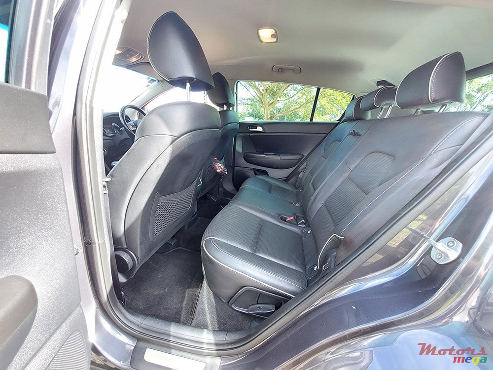 2016' Kia Sportage photo #4