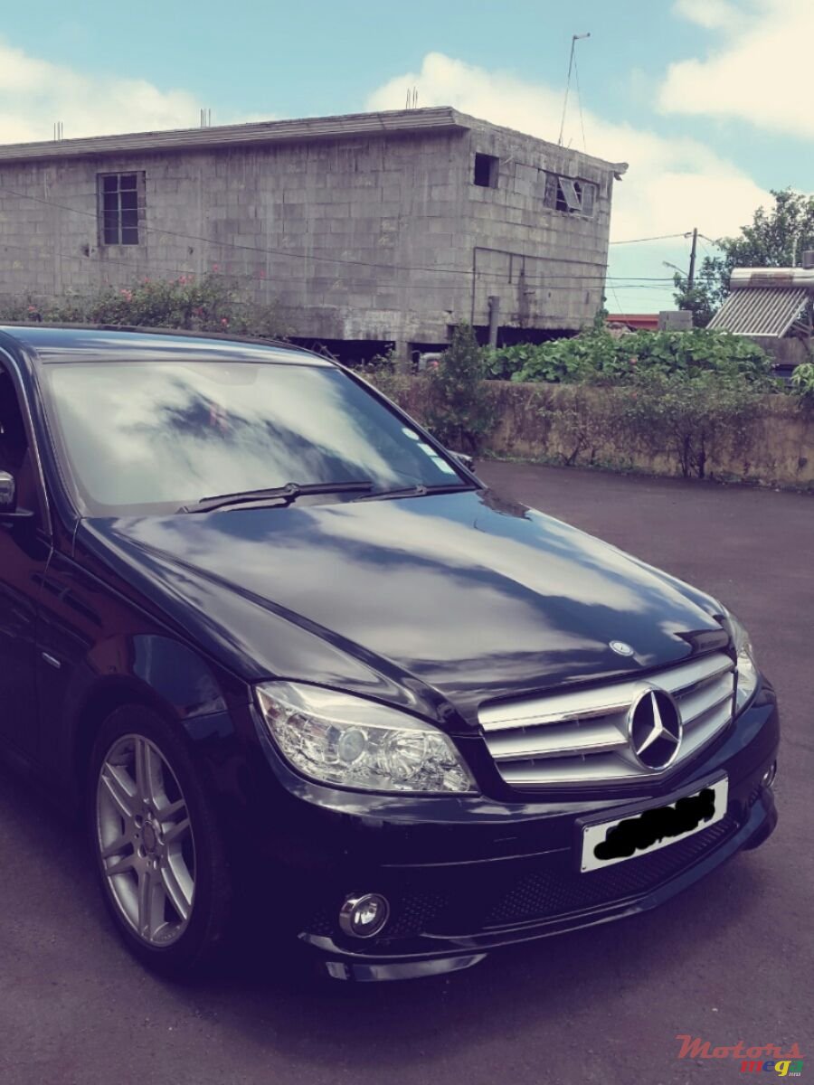 2010' Mercedes-Benz AMG photo #6