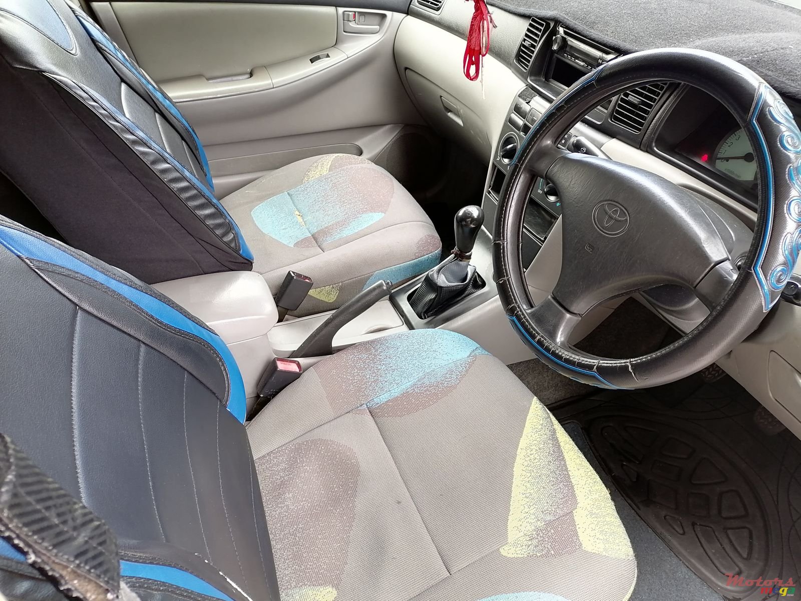 2002' Toyota Corolla photo #5