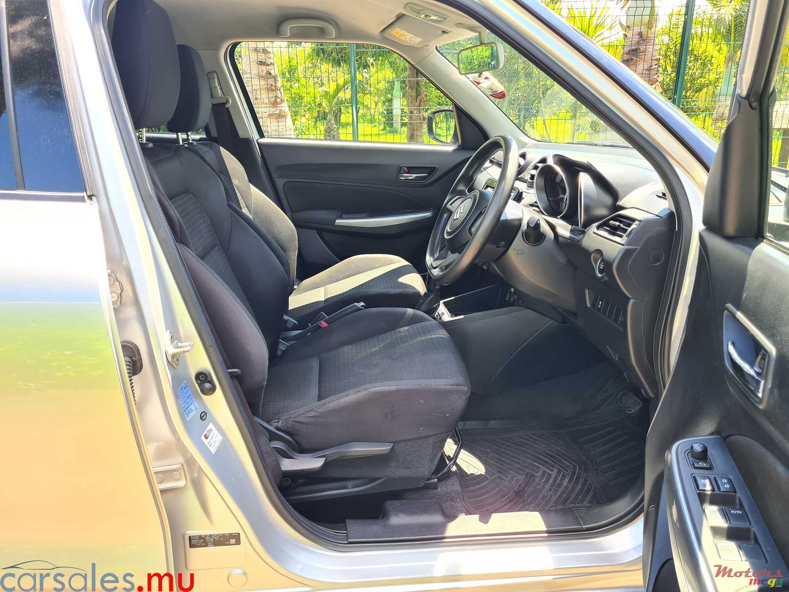 2018' Suzuki Swift photo #5