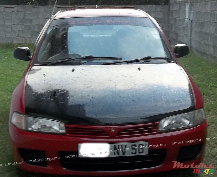 1996' Mitsubishi Lancer photo #1