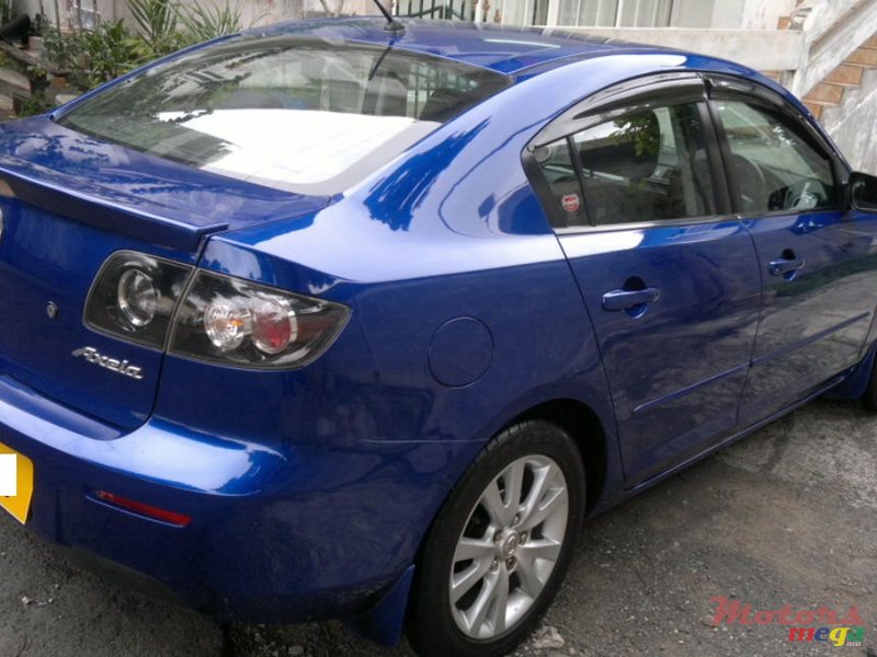 2006' Mazda Axela photo #1