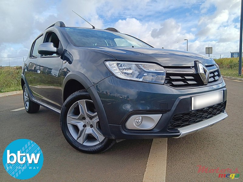 2018' Renault Sandero photo #1