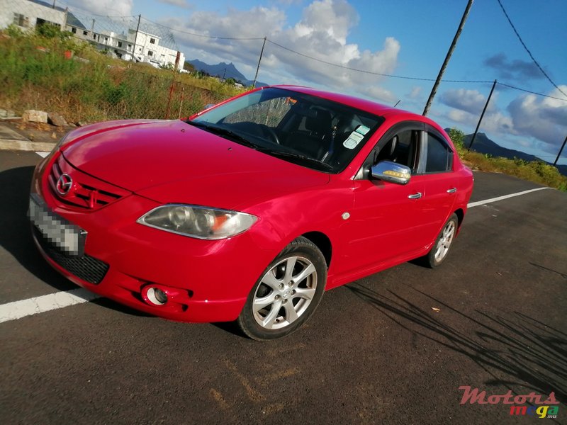 2005' Mazda 3 photo #2
