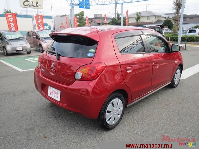 2012' Mitsubishi MIRAGE photo #2