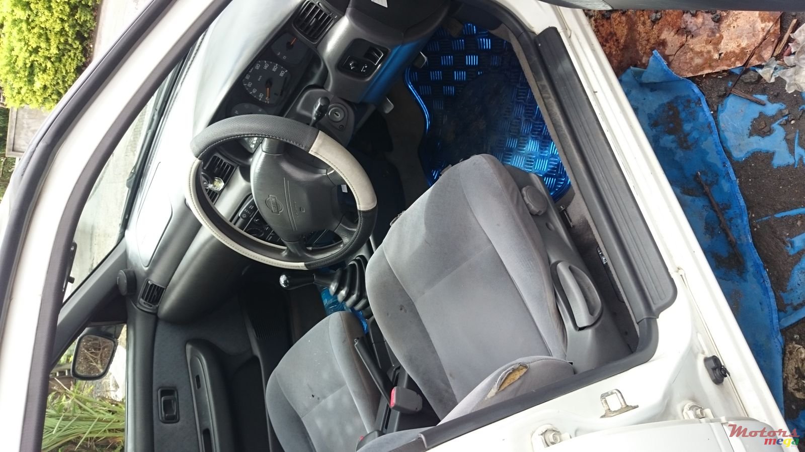 1998' Nissan Sunny photo #5