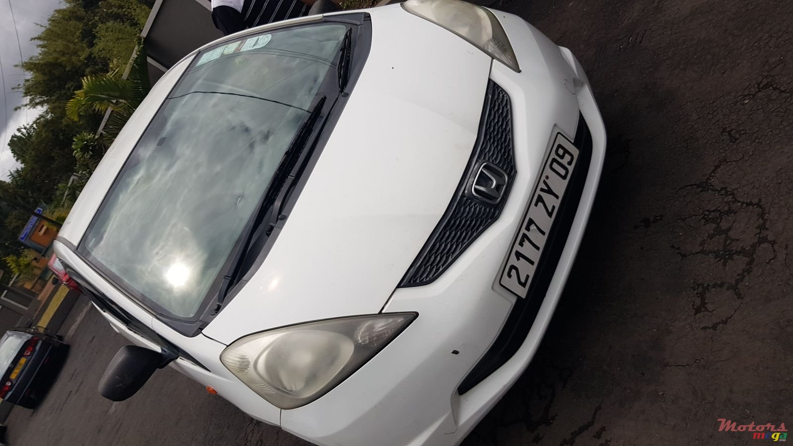 2009' Honda Fit photo #6