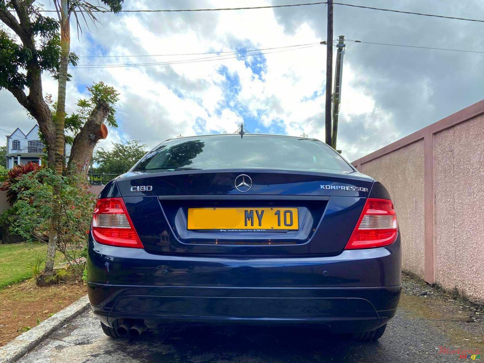 2010' Mercedes-Benz C-Class photo #5