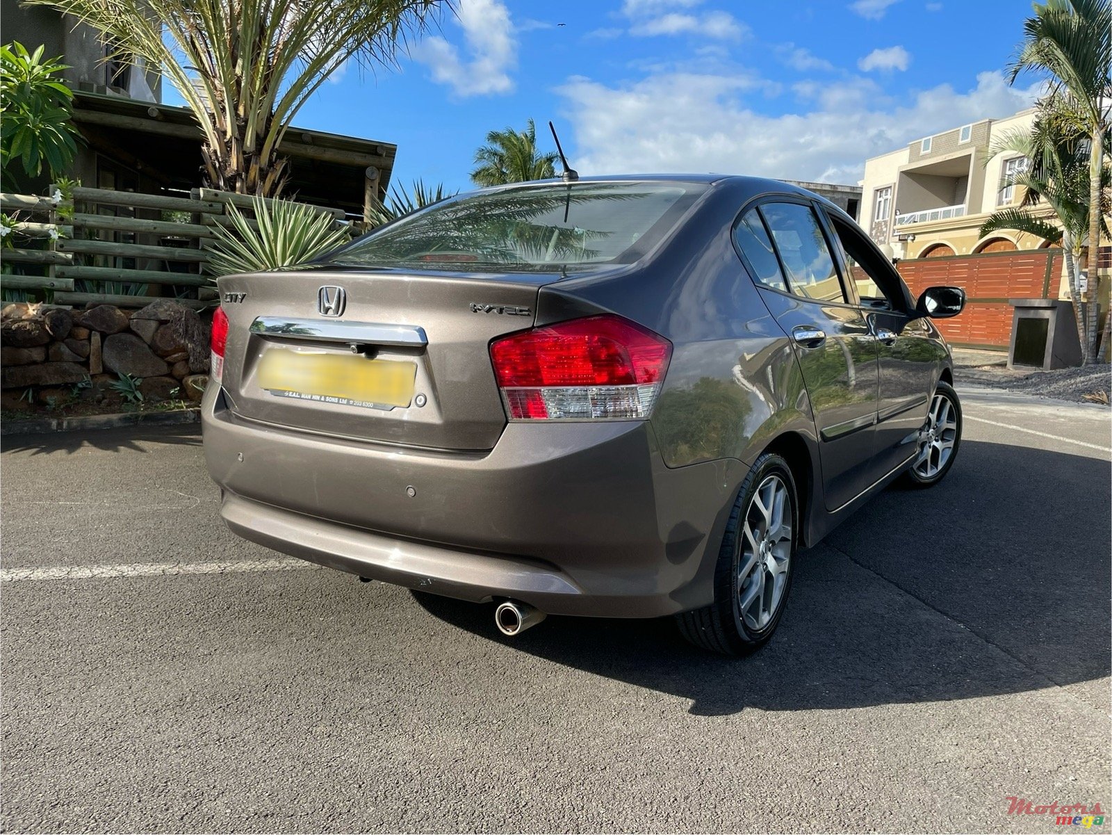 2011' Honda City photo #2