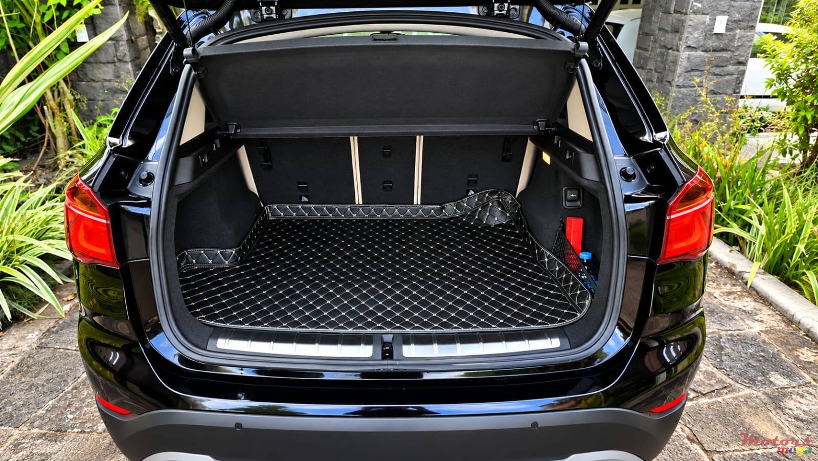 2019' BMW X1 S-Drive photo #7