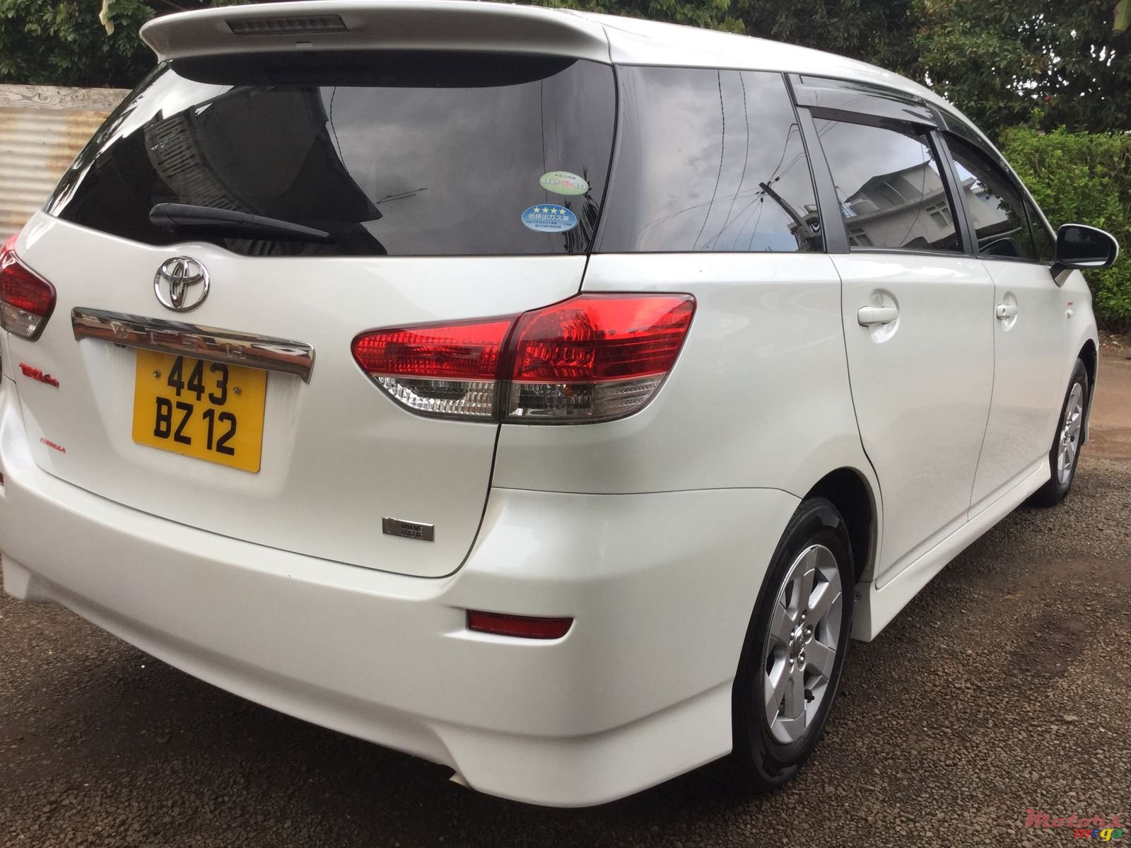 2012' Toyota Corolla Wish photo #4