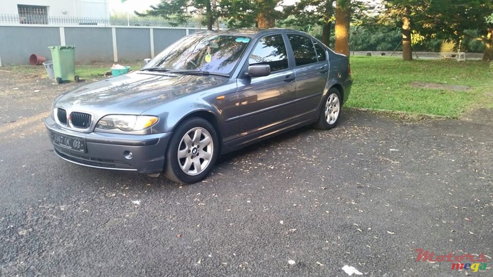 2003' BMW 320 photo #3
