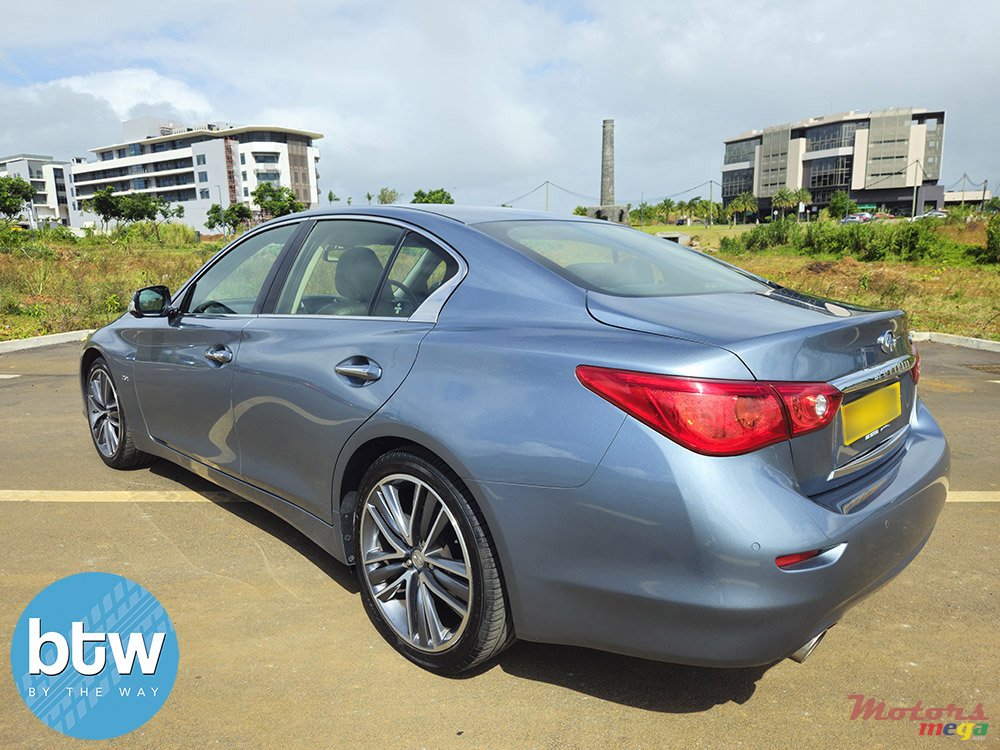 2018' Infiniti Q50 SPORT photo #3