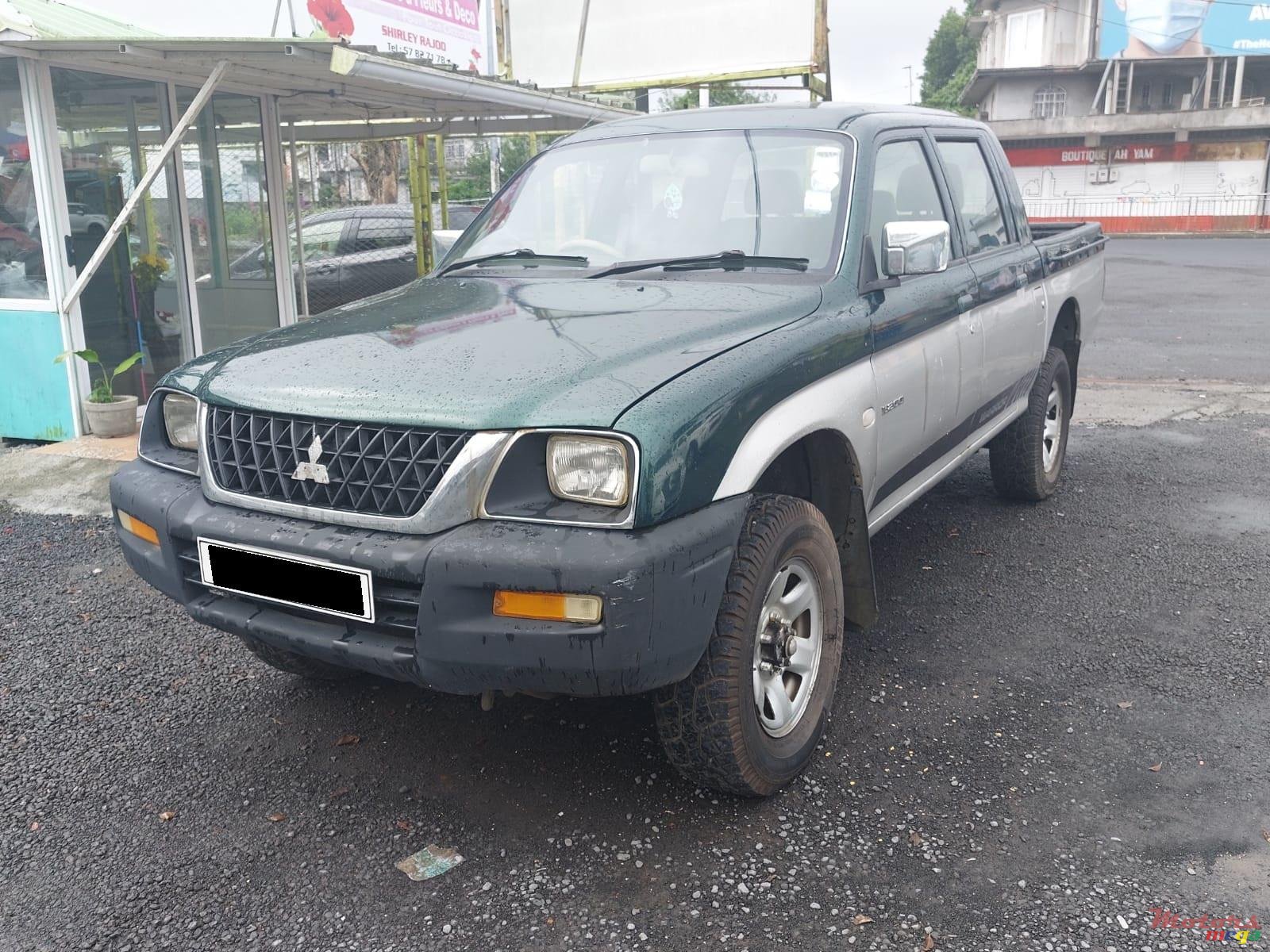 2003' Mitsubishi L 200 photo #5