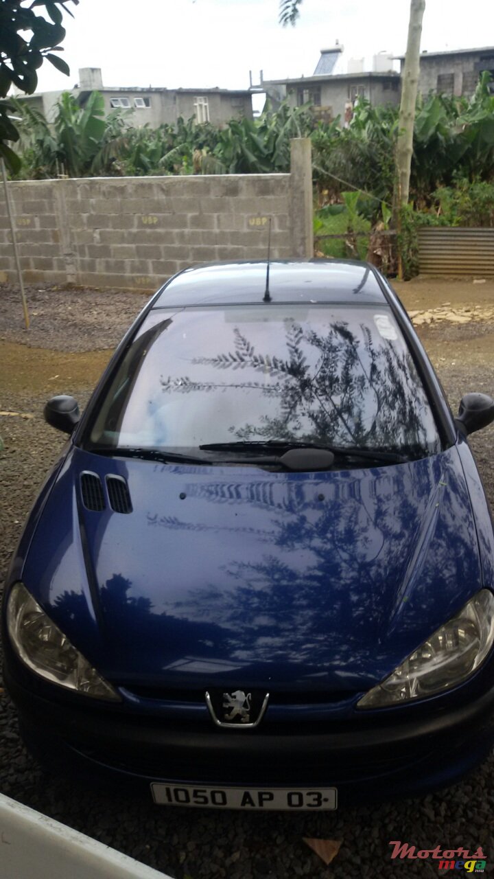 2003' Peugeot 206 photo #3