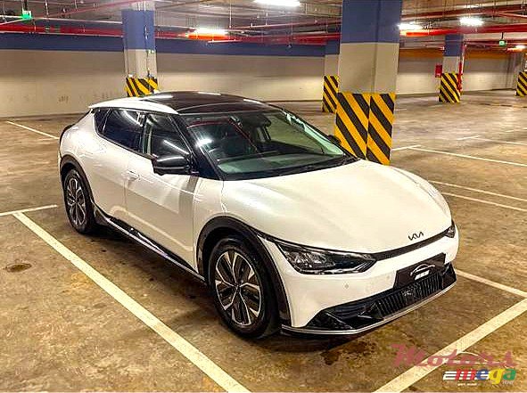 2022' Kia EV6 photo #4