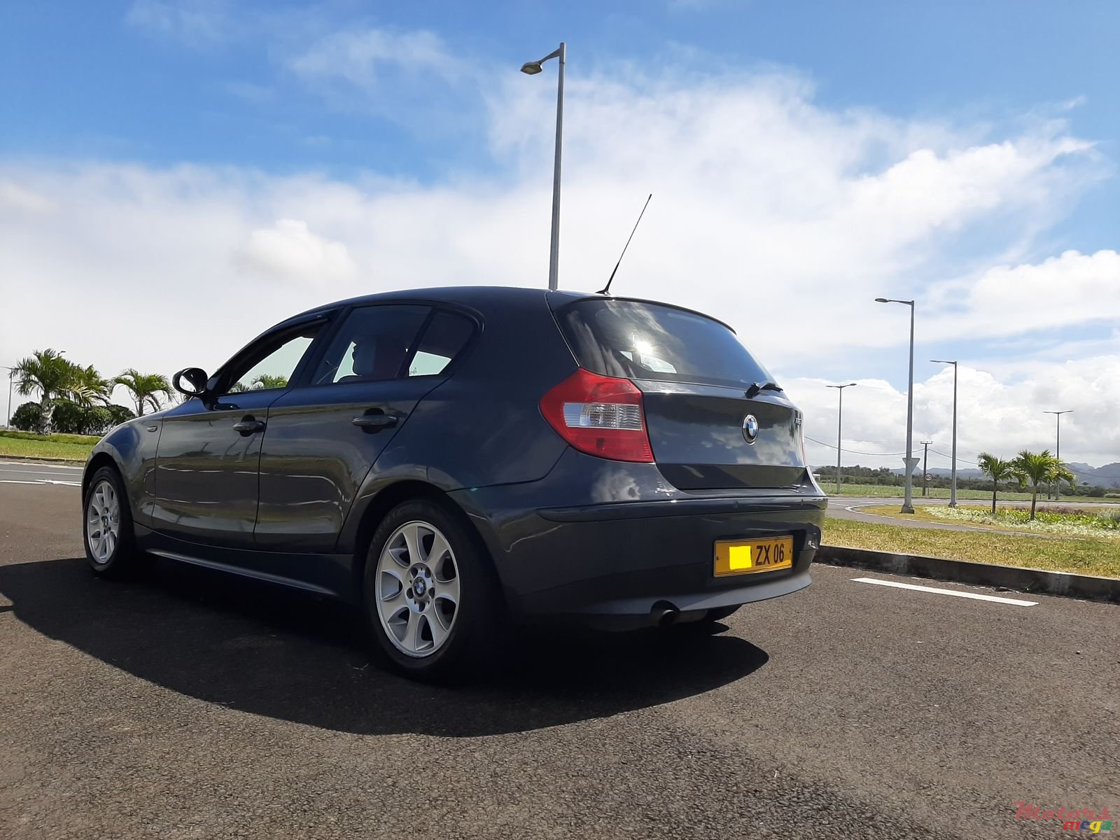 2006' BMW 116 photo #3