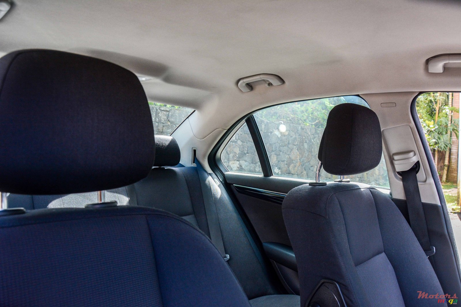 2009' Mercedes-Benz CL 180 photo #5